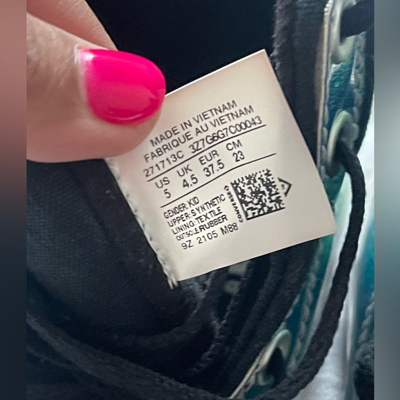 Converse iridescent - Picture 10 of 11